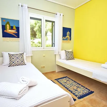 Appartamento Pebbles And Sea At With Shared Pool